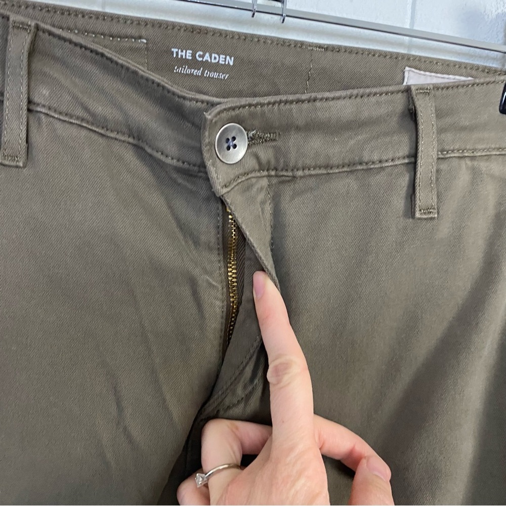 AG Adriano Goldschmied The Caden Tailored Trouser Size 28 R Side Stripe Olive - Picture 8 of 12